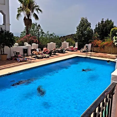 Two Bedroom With Sea View Apartment Marbella