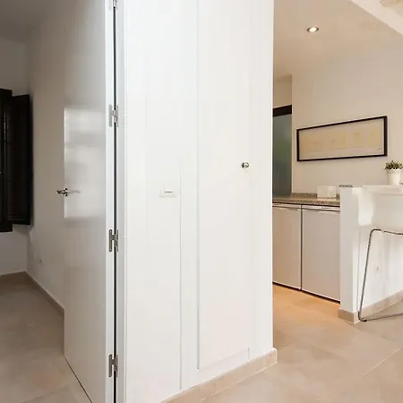 Two Bedroom With Sea View Marbella